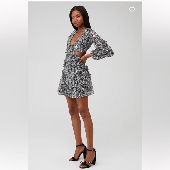 Bardot Mini Leopard Dress 🐾 - Picture 6 of 14